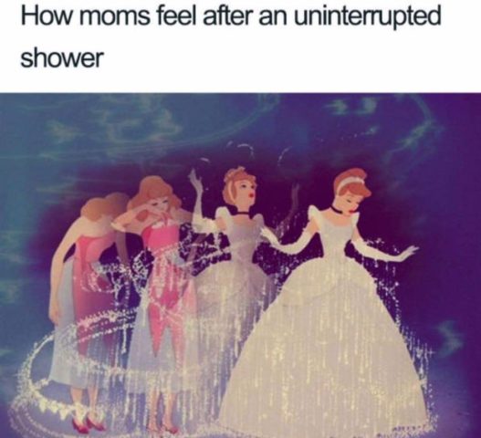 princezna, sprcha, vtipné memy o rodičovství dětí a rodičů v angličtině