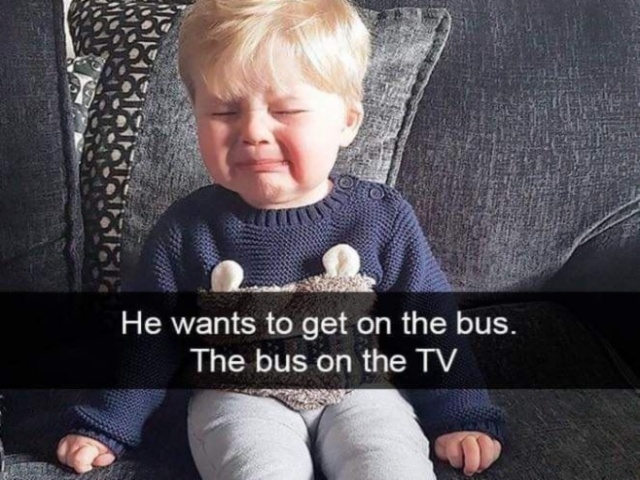 Bebés llorando en memes divertidos en inglés
